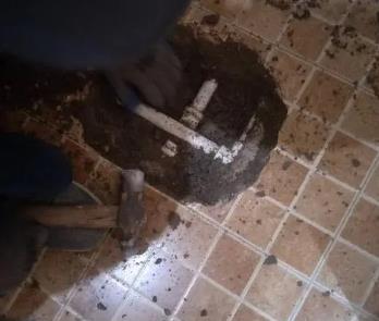 福贡卫生间漏水维修公司为您分享下卫生间渗水如何处理及注意事项